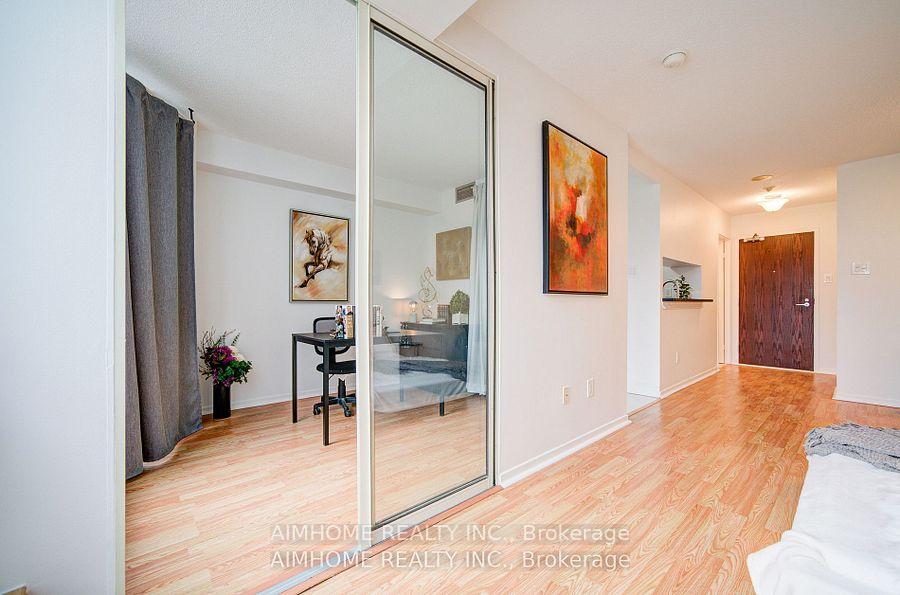 1 Bedroom Condo at 1055 Bay, Toronto For sale