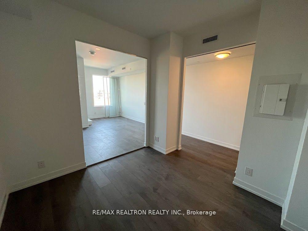1 Bedroom Condo at 270 Dufferin, Toronto For sale