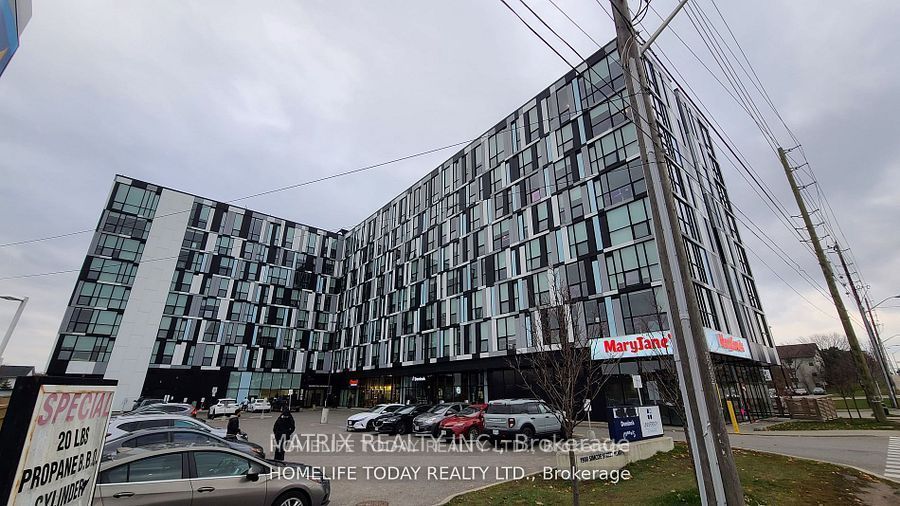 1900 Simcoe Street