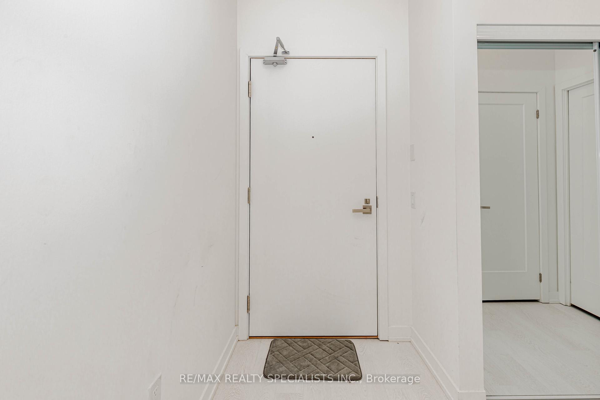 1 Bedroom Condo at 415 Main,  Hamilton For sale