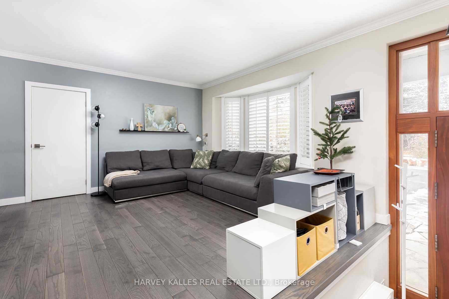 7 Rainham Place Left
