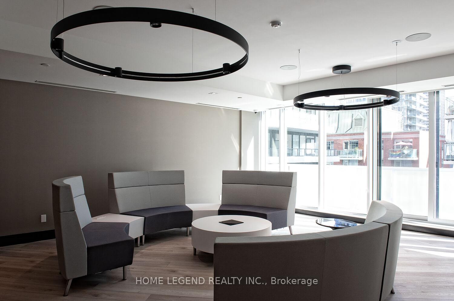 3 Bedrooms Condo at 403 Church,  Toronto For sale