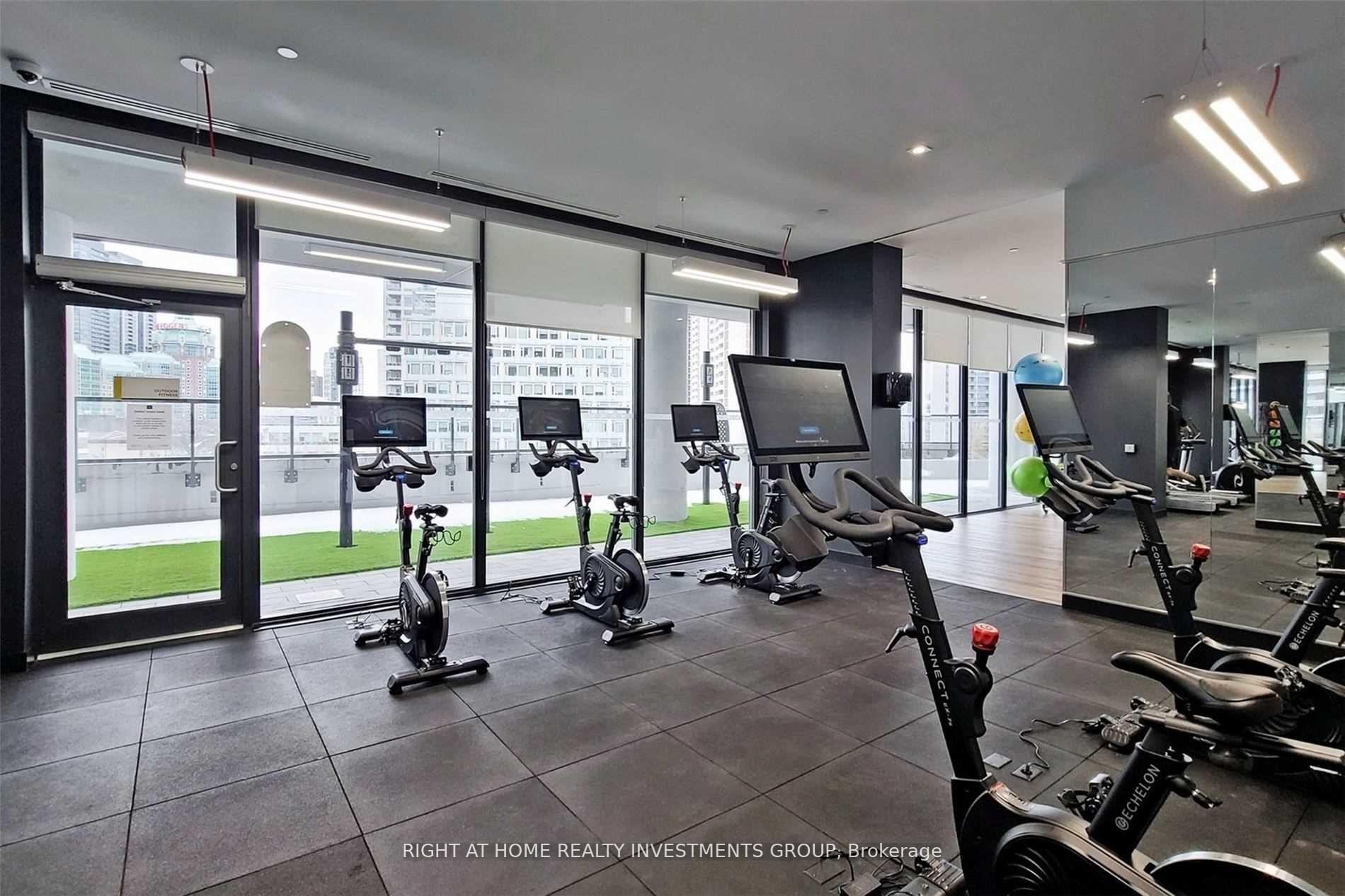 1 Bedroom Condo at 159 Wellesley, Toronto For sale