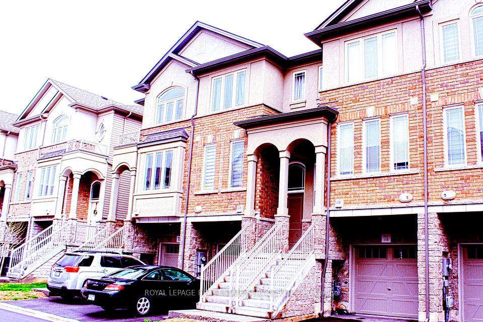 73 Aquarius Crescent, Hamilton, ON L0R 1P0
