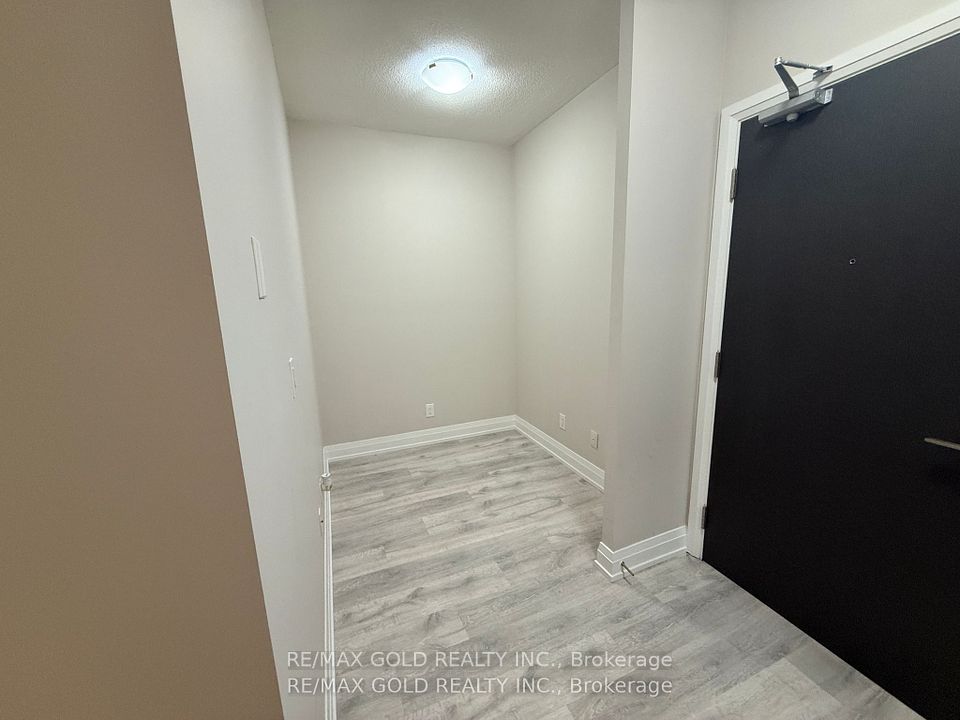 https://trreb-image.ampre.ca/VHkXDtZIt-OB17pMhU5uq4S1F0cWAZX5VqCgGqIn4RU/rs:fit:960:960/wm:.5:so:0:50:.4/wmsh:10/wmt:PHNwYW4gZm9yZWdyb3VuZD0nd2hpdGUnIGZvbnQ9JzY4Jz5SRS9NQVggR09MRCBSRUFMVFkgSU5DLiwgQnJva2VyYWdlPC9zcGFuPg/L3RycmViL2xpc3RpbmdzLzQwLzk4Lzc2LzU0L3AvYTIyZGEwMTAtNDk5Yy00MDAwLWI4NzItNzdiY2Y4Y2Q0NjJkLmpwZw.jpg