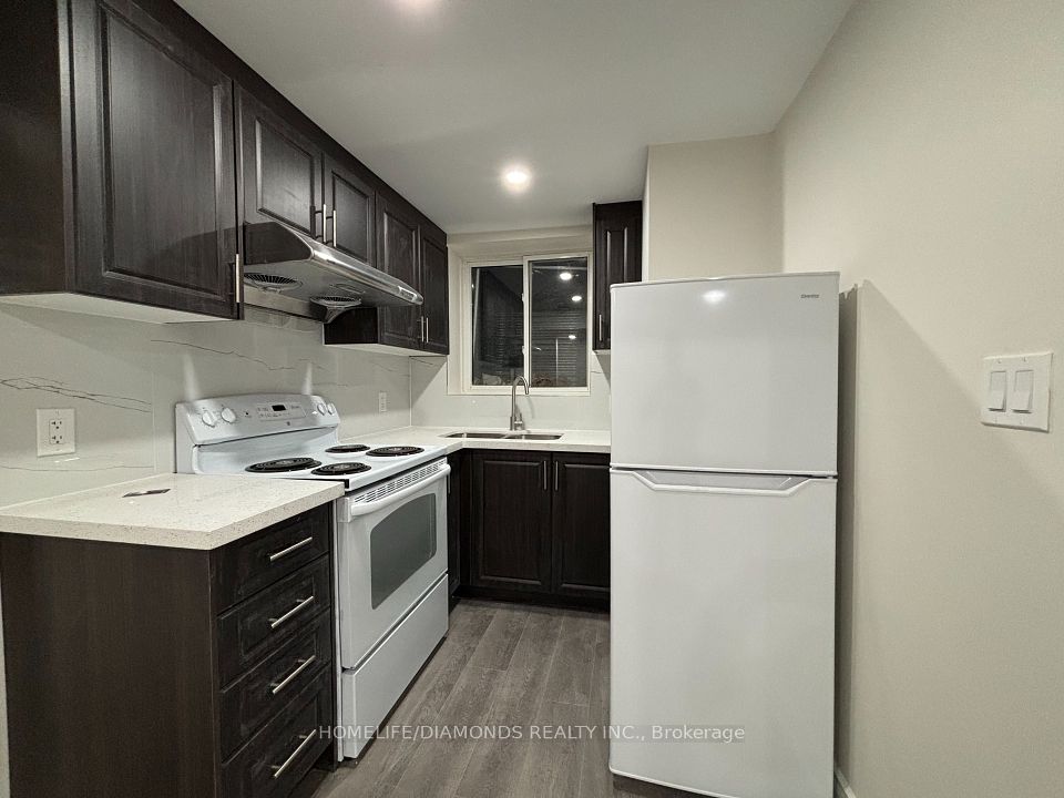 #BSMT - 60 VIGER Drive, Welland, ON L3B 0E3