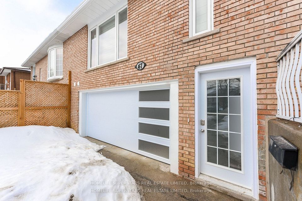 #Basement - 47 Jade Crescent, Brampton, ON L6S 3G9