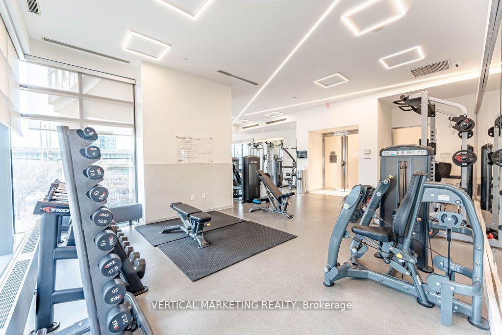 2 Bedrooms Condo at 11 Brunel, Toronto For sale