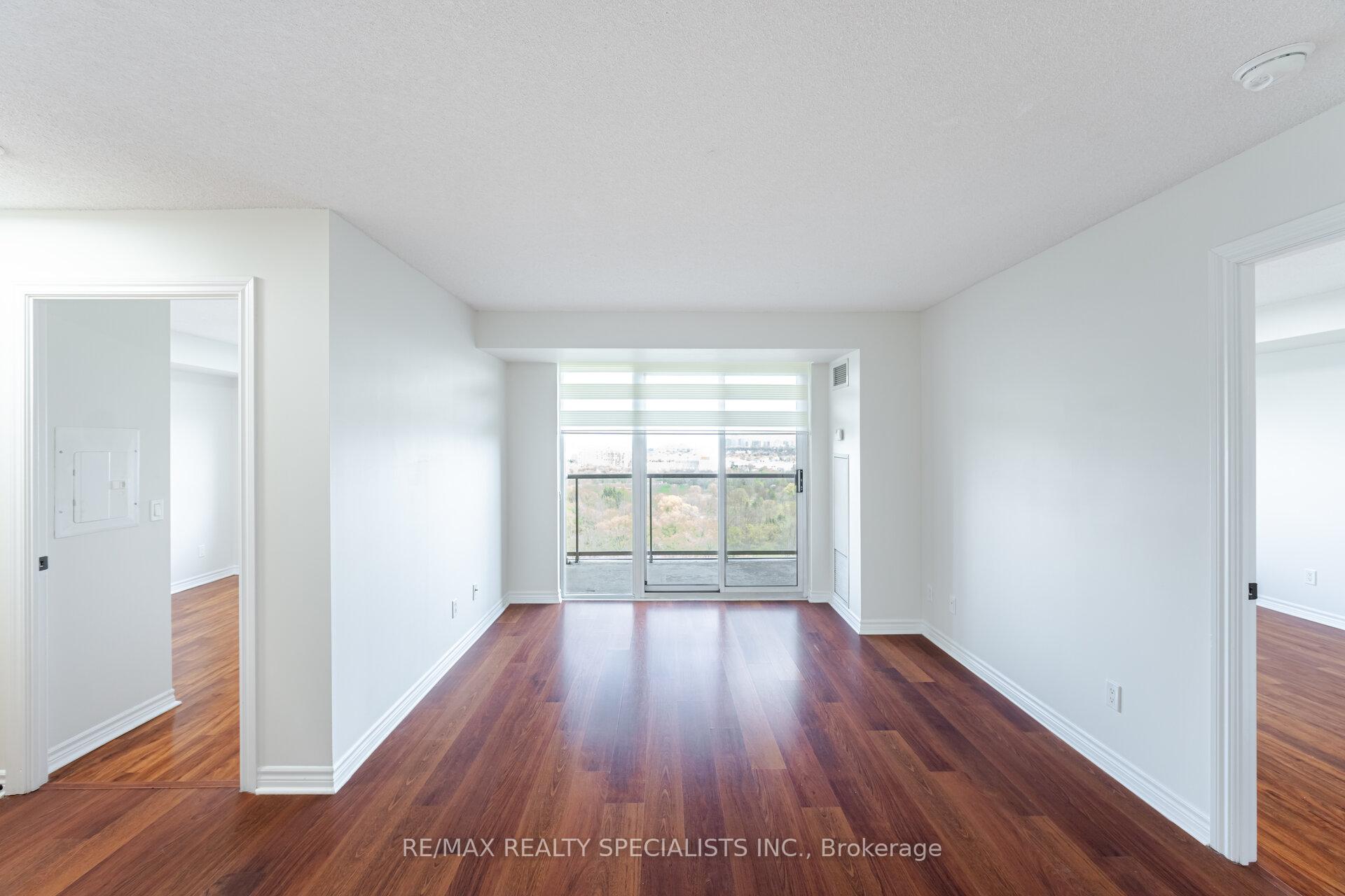 3 Bedrooms Condo at 700 Humberwood, Toronto For sale