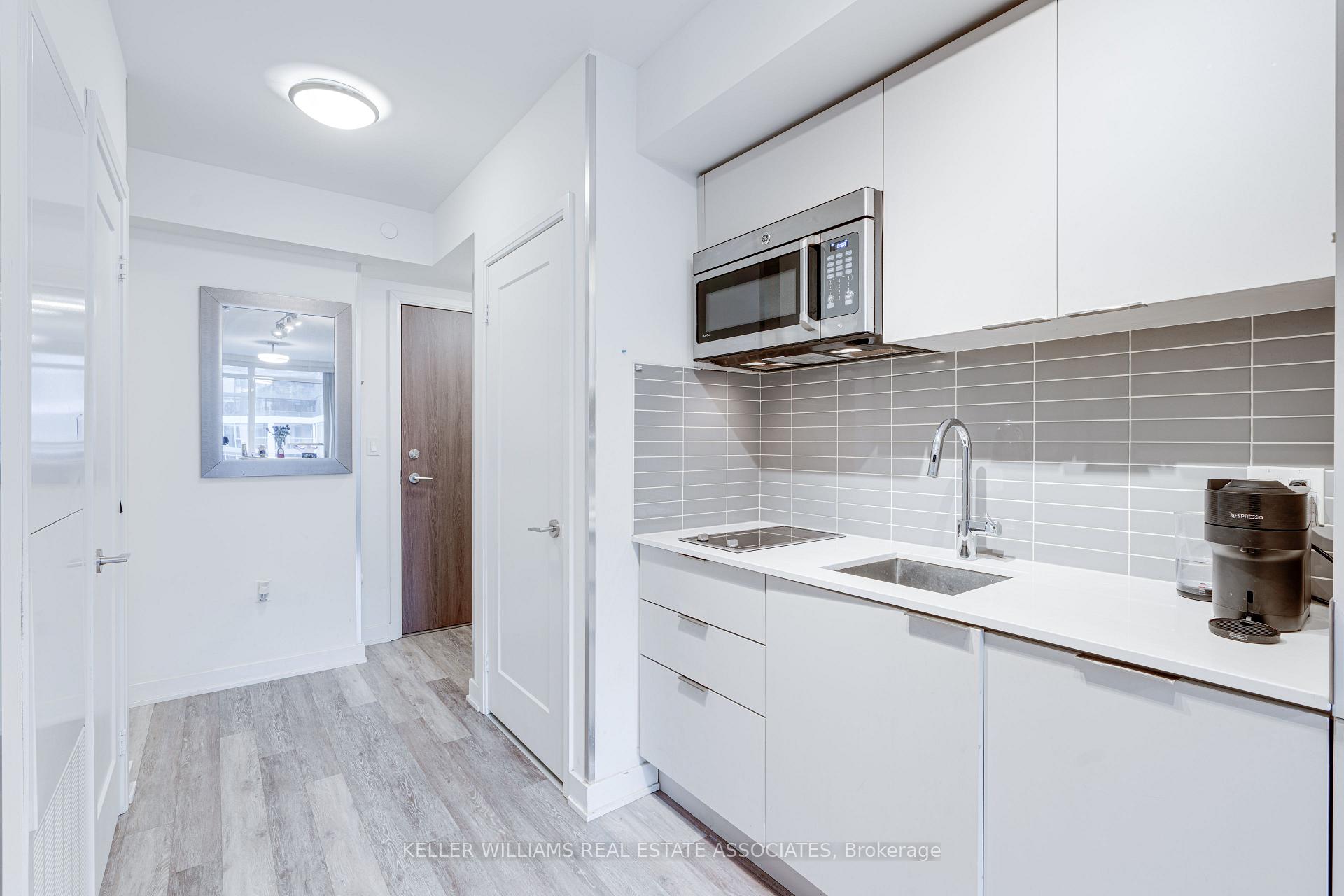 1 Bedroom Condo at 576 Front, Toronto For sale