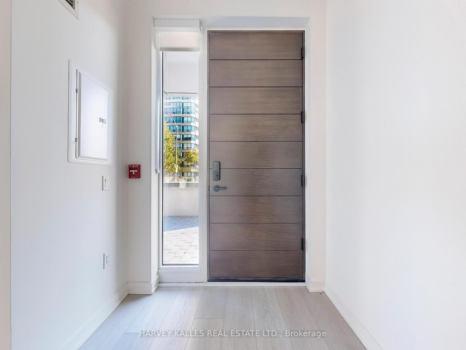 3883 Quartz Road 118