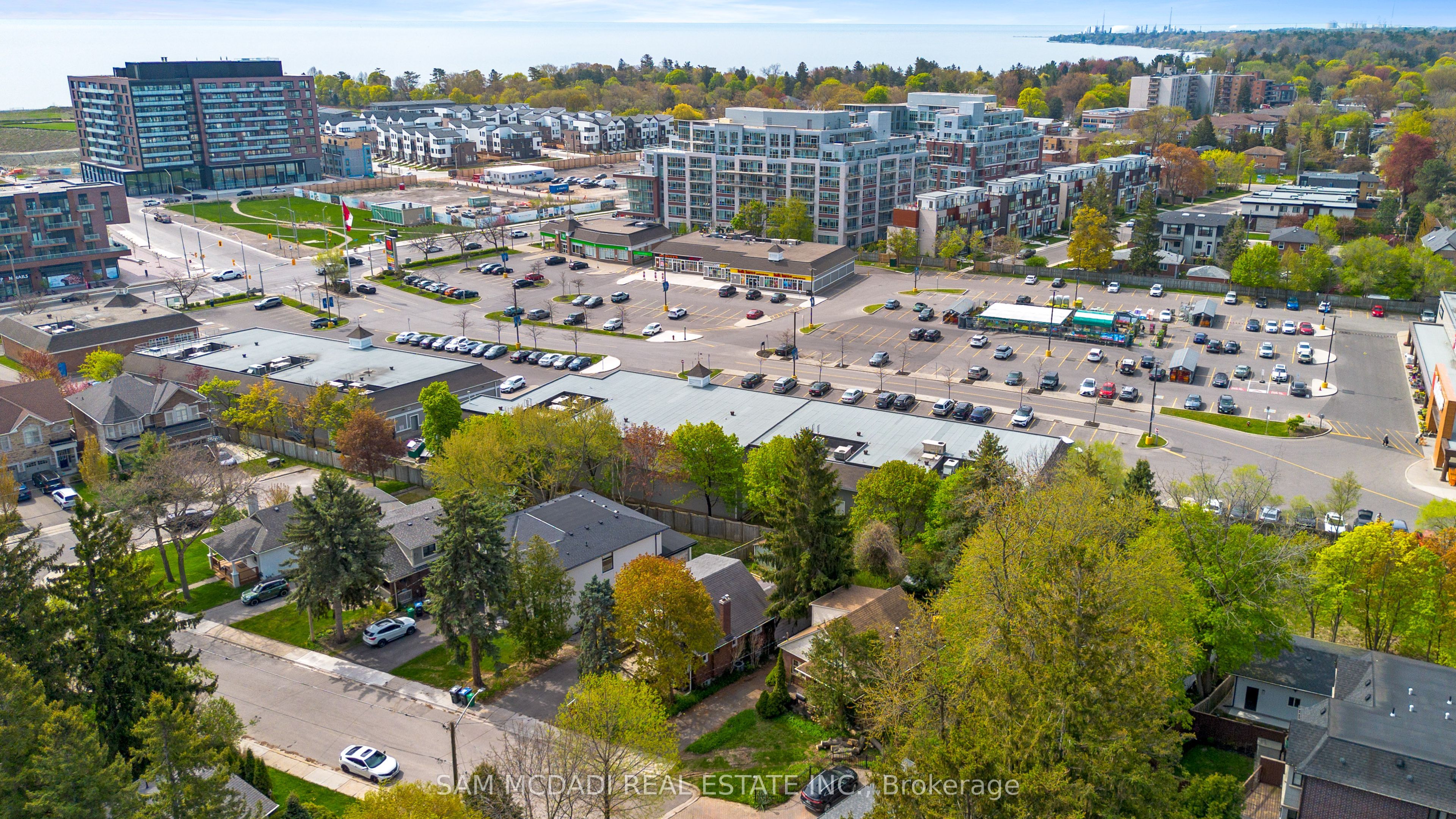 8 Wesley Crescent