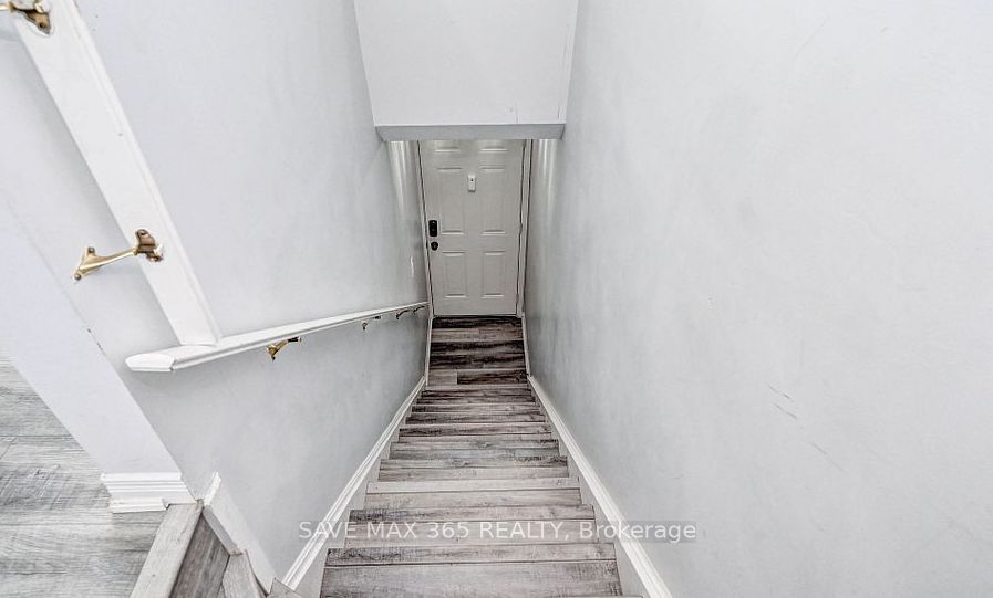 45 Cedarhill Crescent, #4D