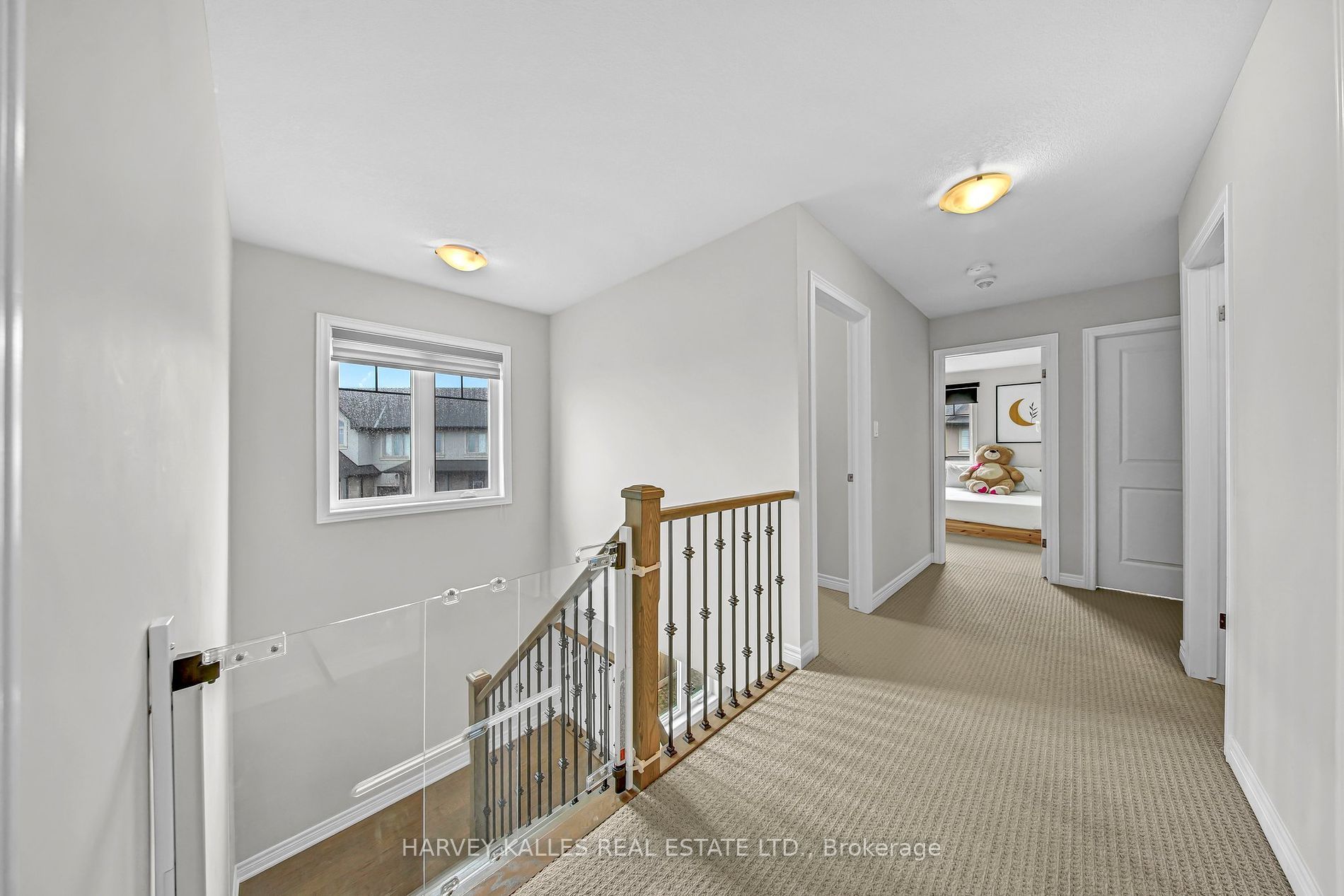 106 Shoreview Place