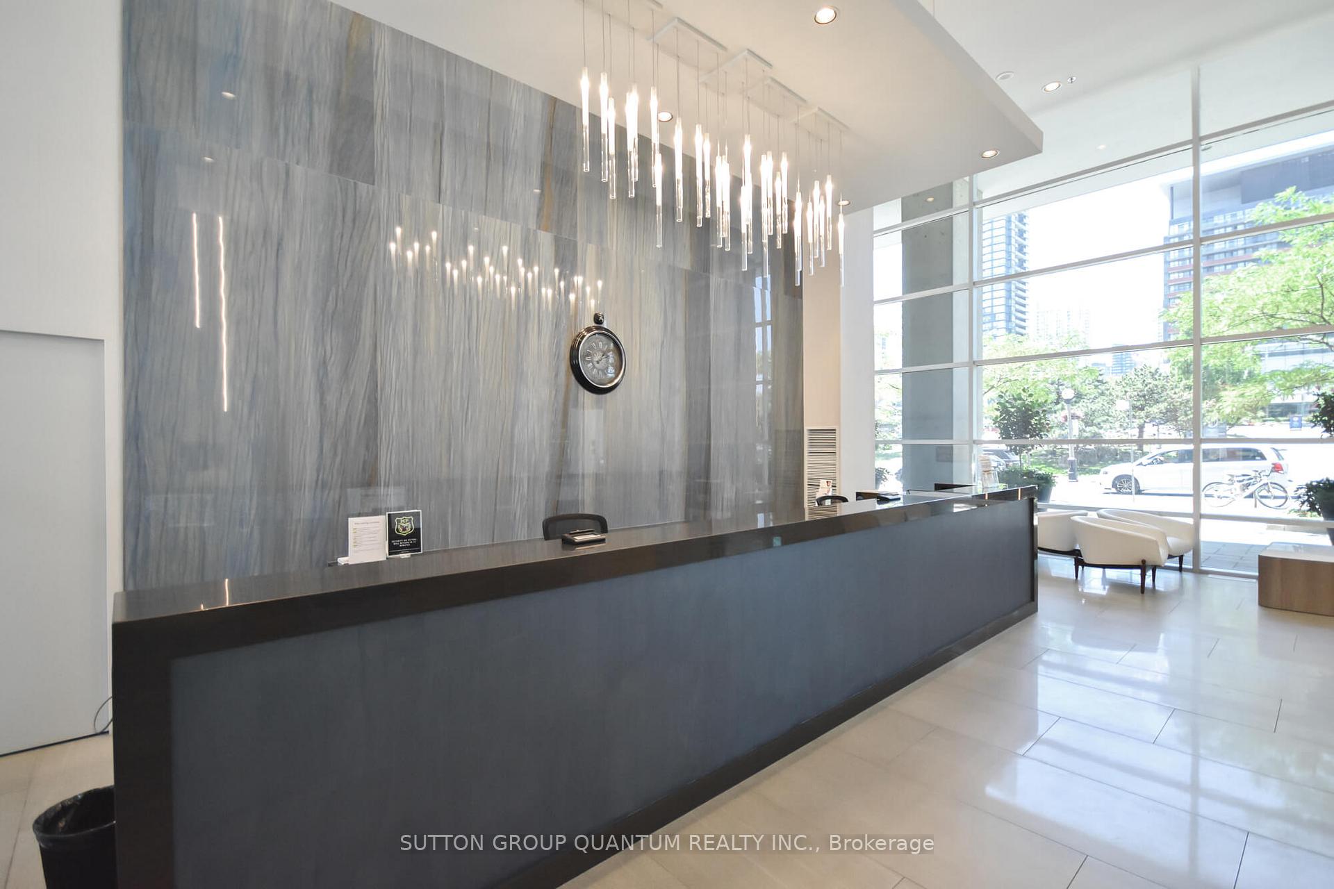3 Bedrooms Condo at 81 Navy Wharf,  Toronto For sale