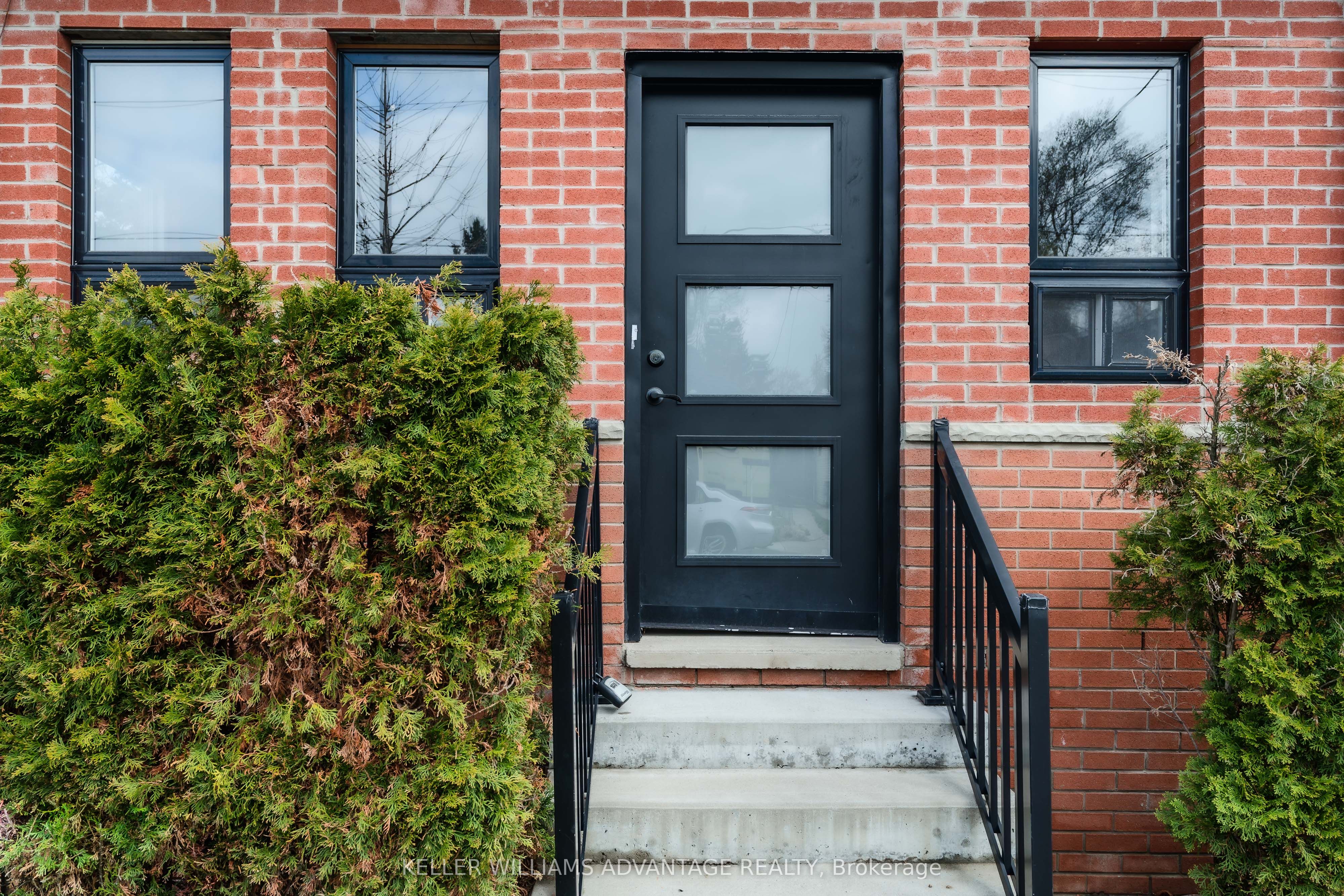 28 Epsom Avenue, Toronto, ON M4C 2A7