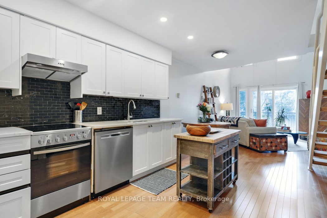 215 St Patrick Street, #11