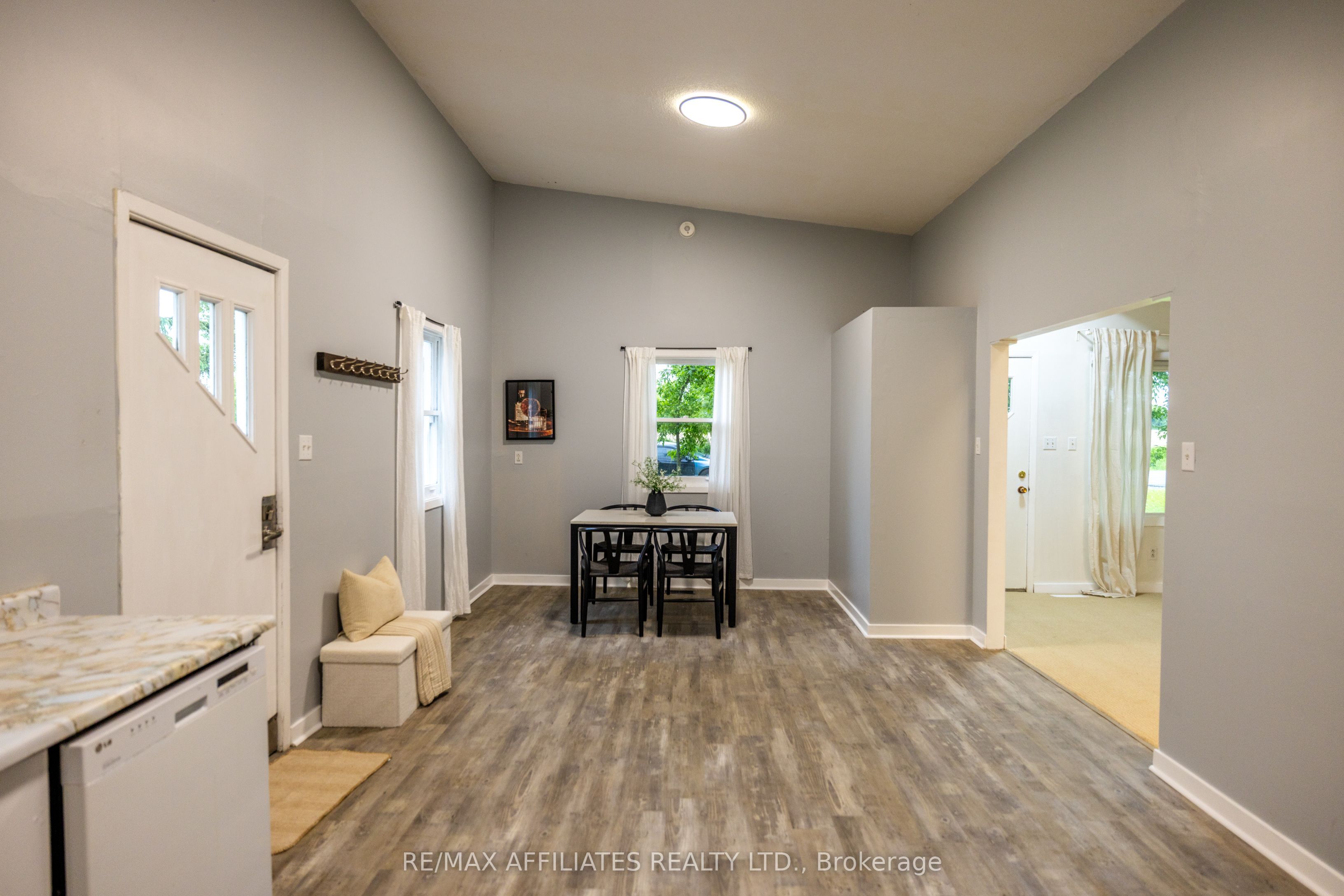 2747 Thomas Dolan Parkway