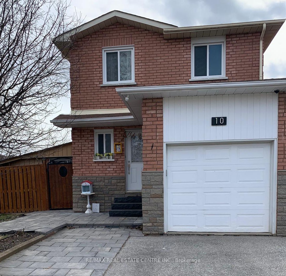 10 Shenstone Avenue #Bsmt, Brampton Heart Lake West