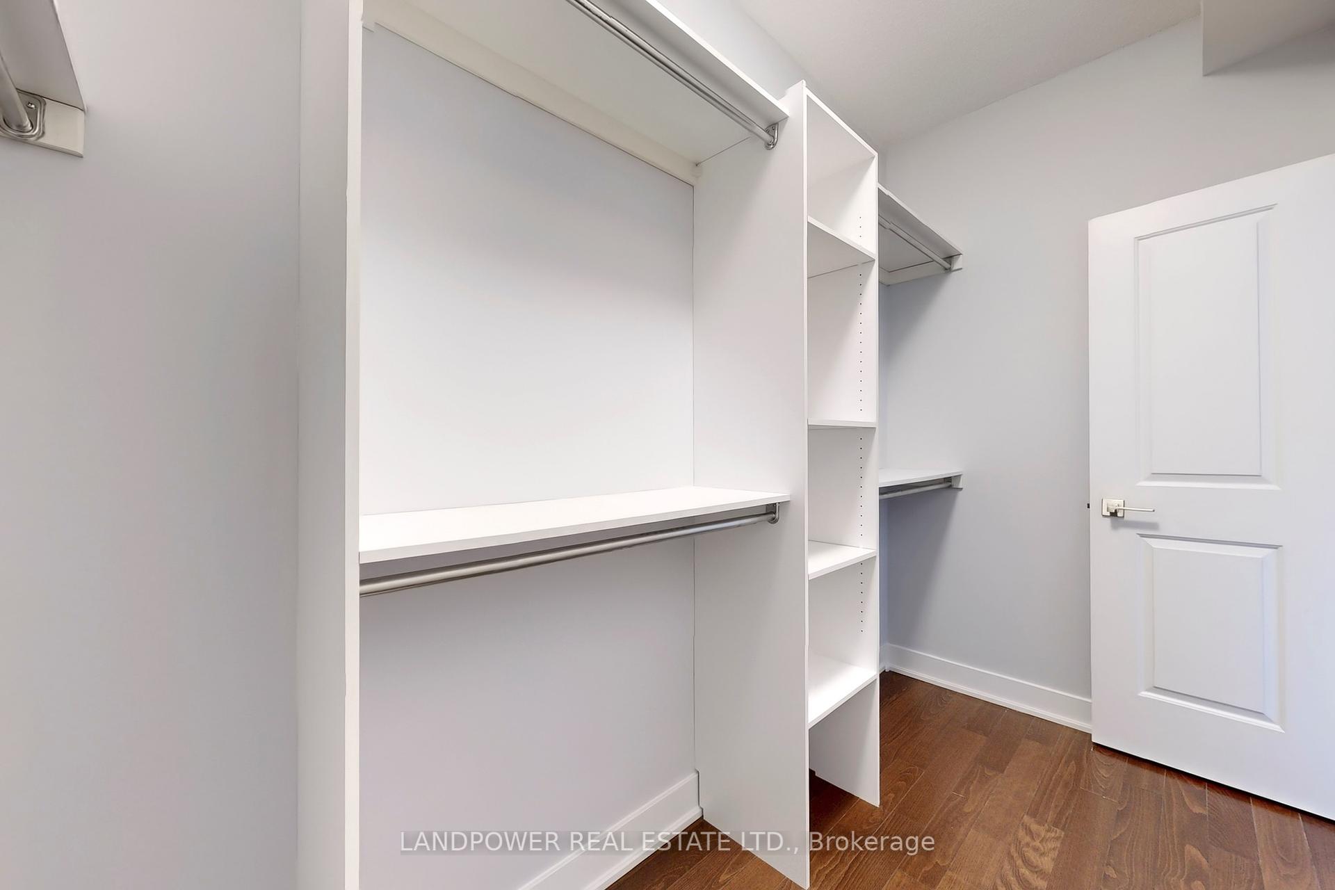 4 Bedrooms Condo at 88 Sheppard, Toronto For sale