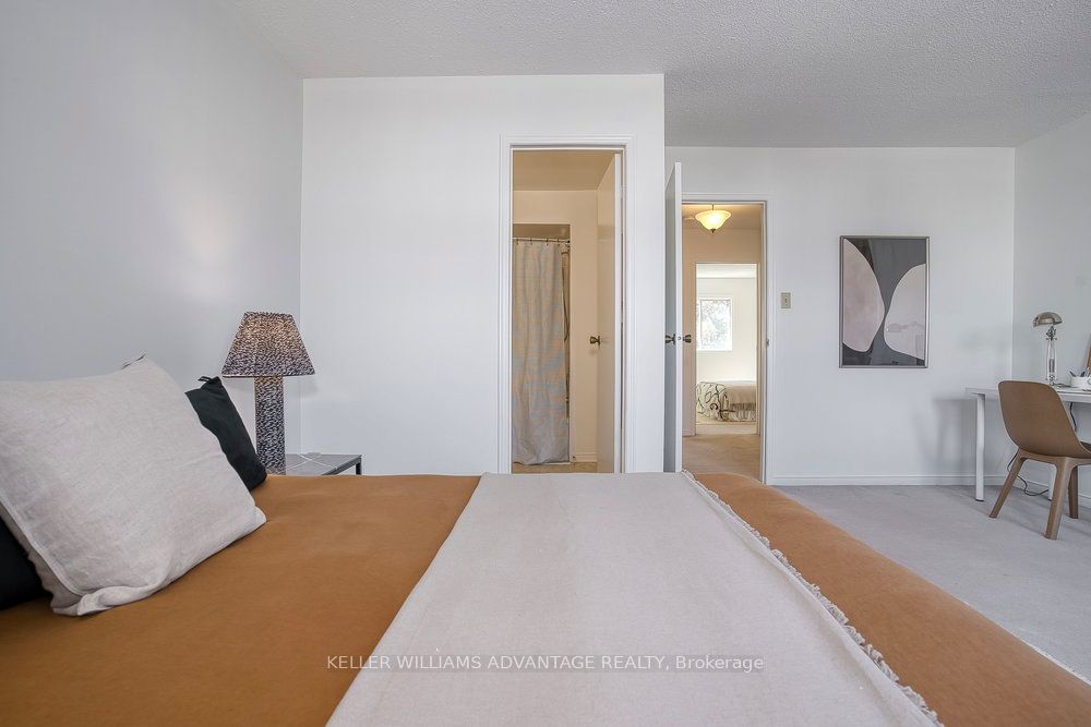 2355 Fifth Line W, #6