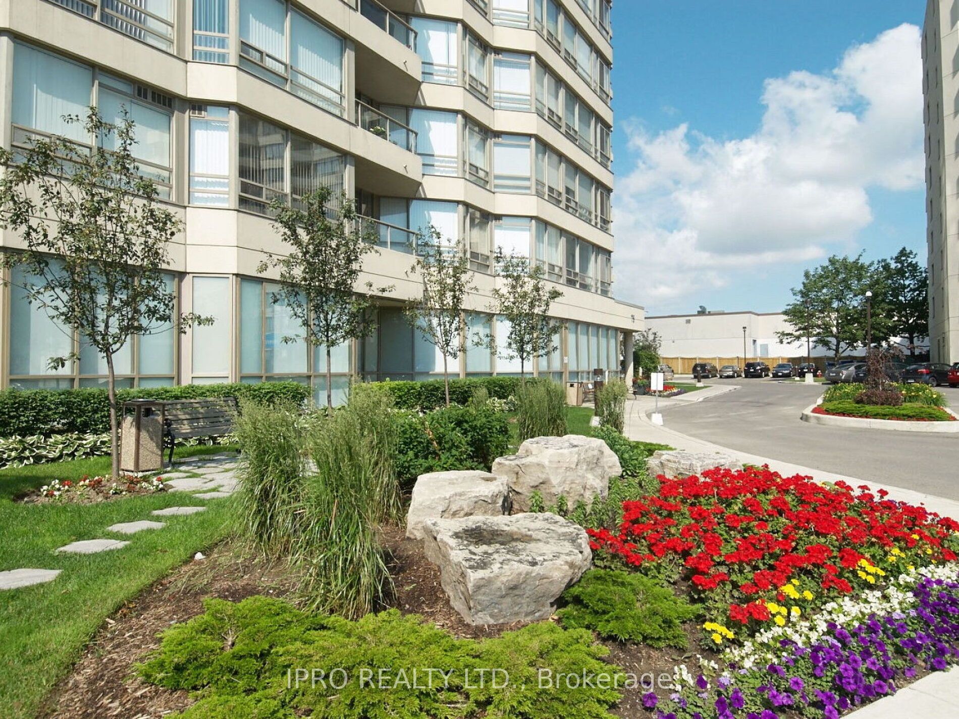 75 King Street E, #PH3