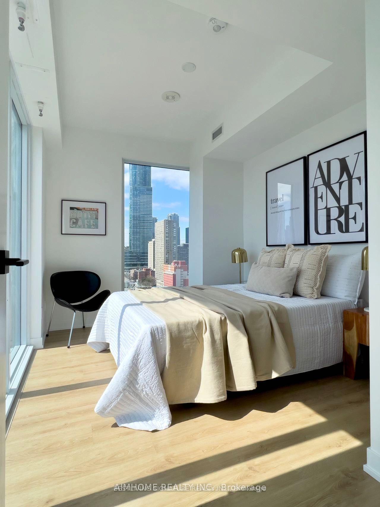 2 Bedrooms Condo at 319 Jarvis, Toronto For sale