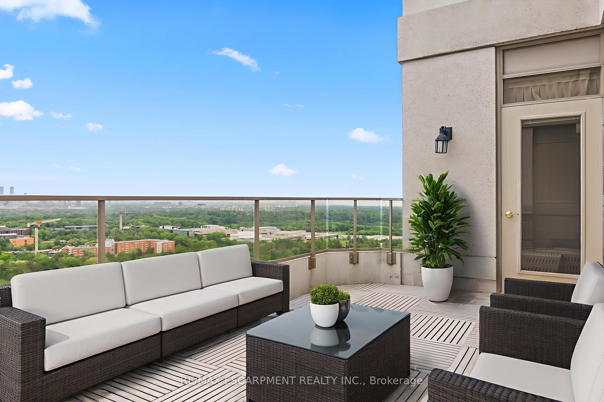 1 Bedroom Condo at 1900 The Collegeway, Mississauga For sale