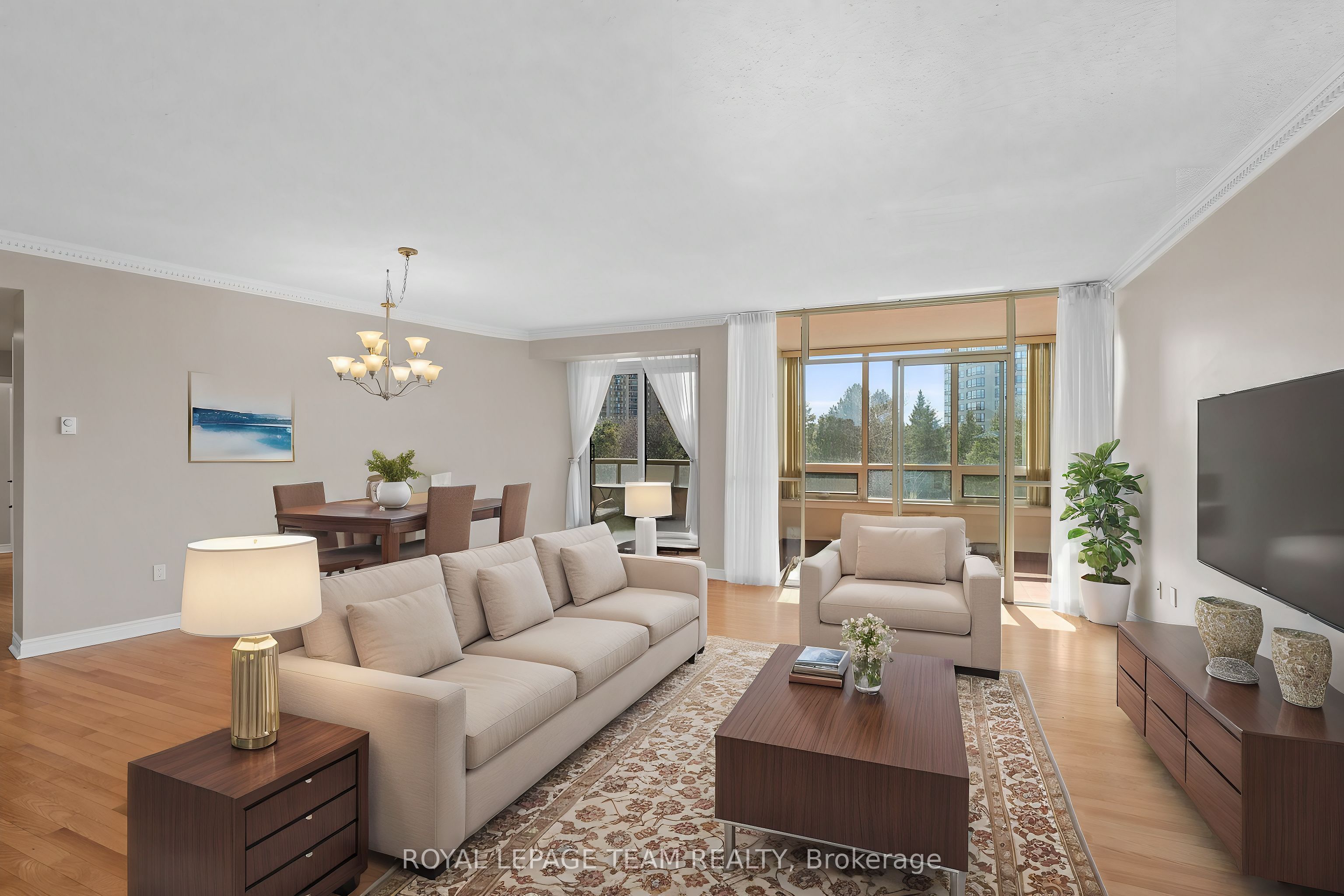1480 Riverside Drive, #407