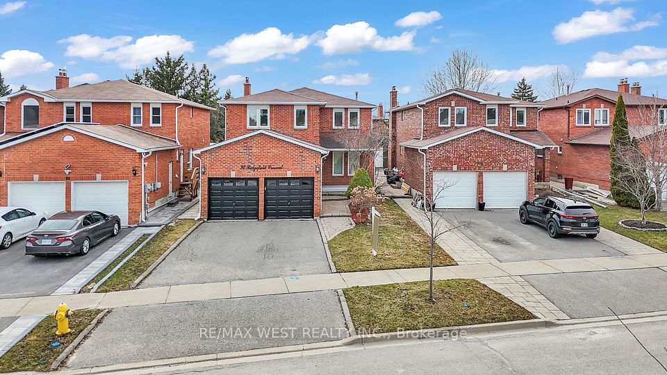 92 Ridgefield