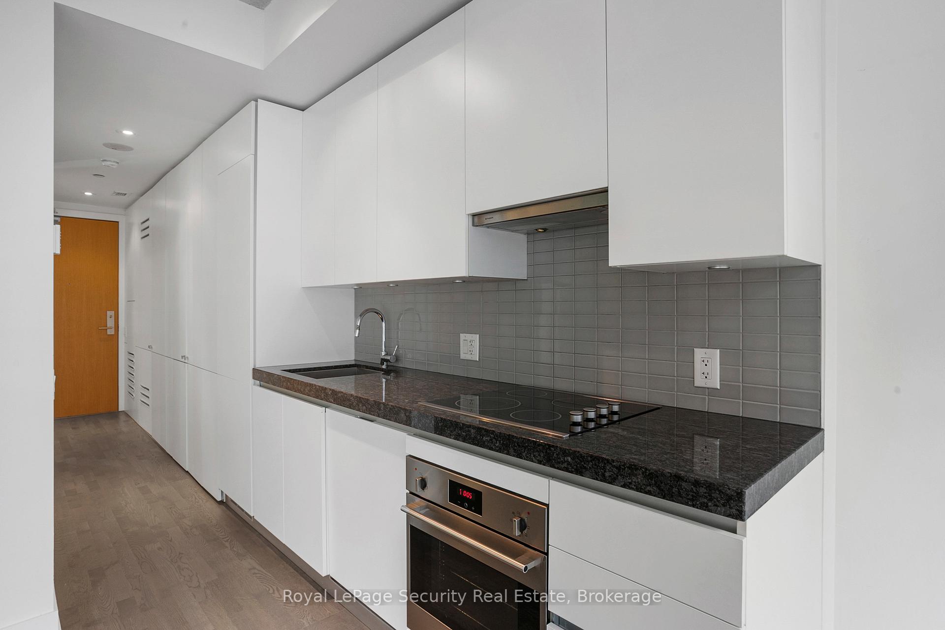 1 Bedroom Condo at 629 King, Toronto For sale