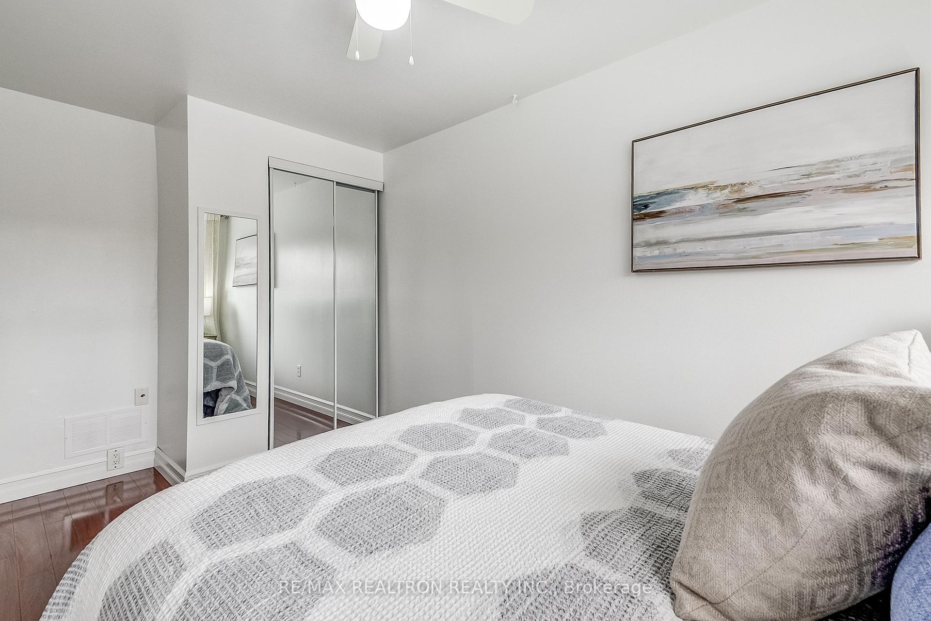 3 Bedrooms Condo at 6442 Finch, Toronto For sale