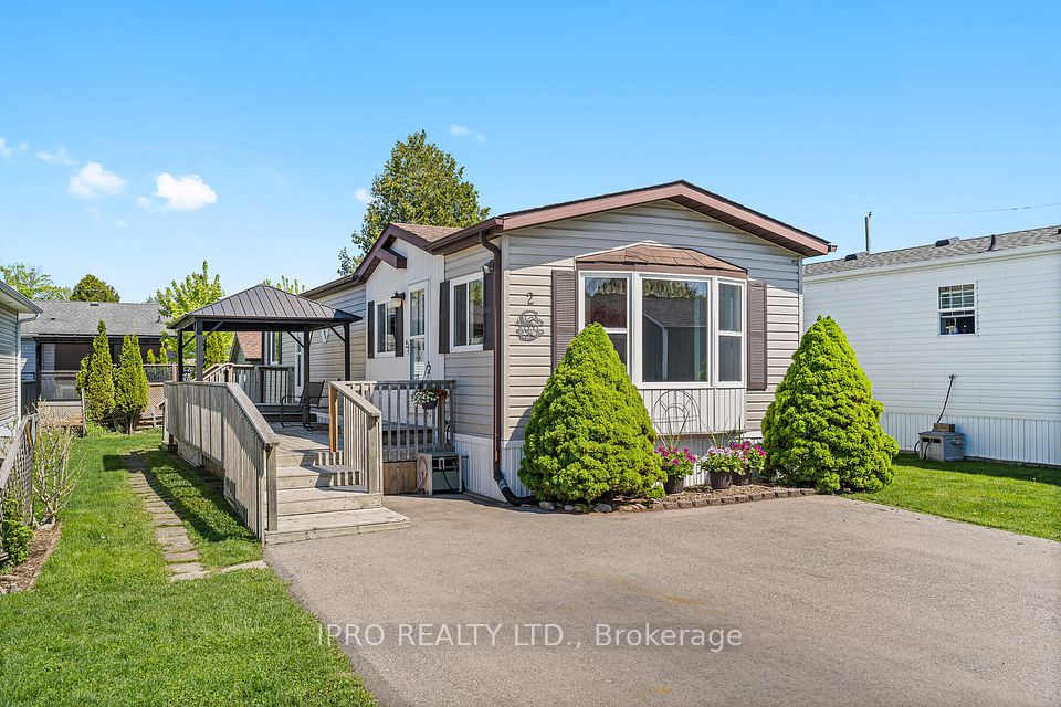2 Trillium Beach