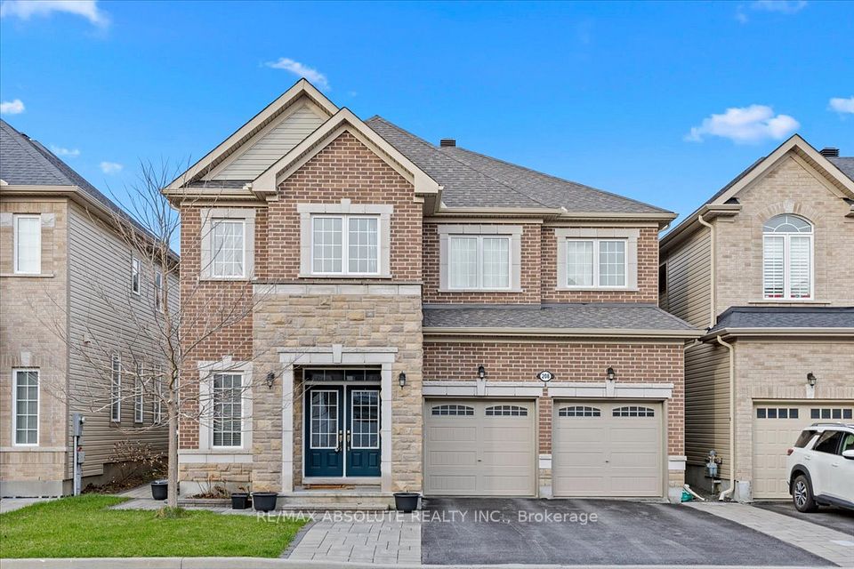 208 Asper Trail