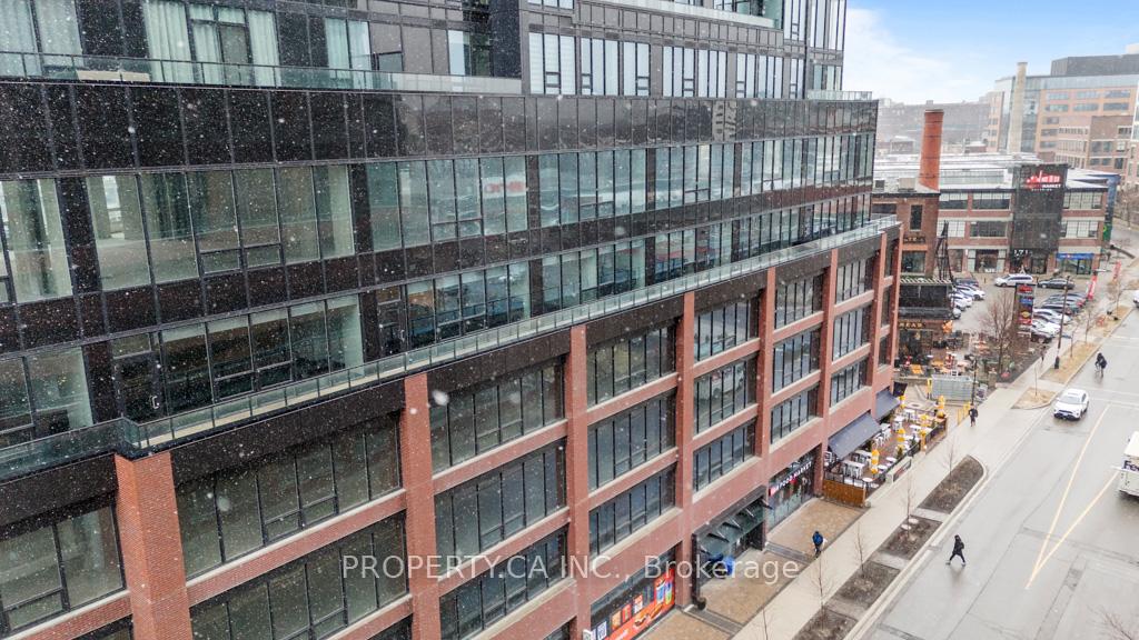 3 Bedrooms Condo at 135 East Liberty, Toronto For sale