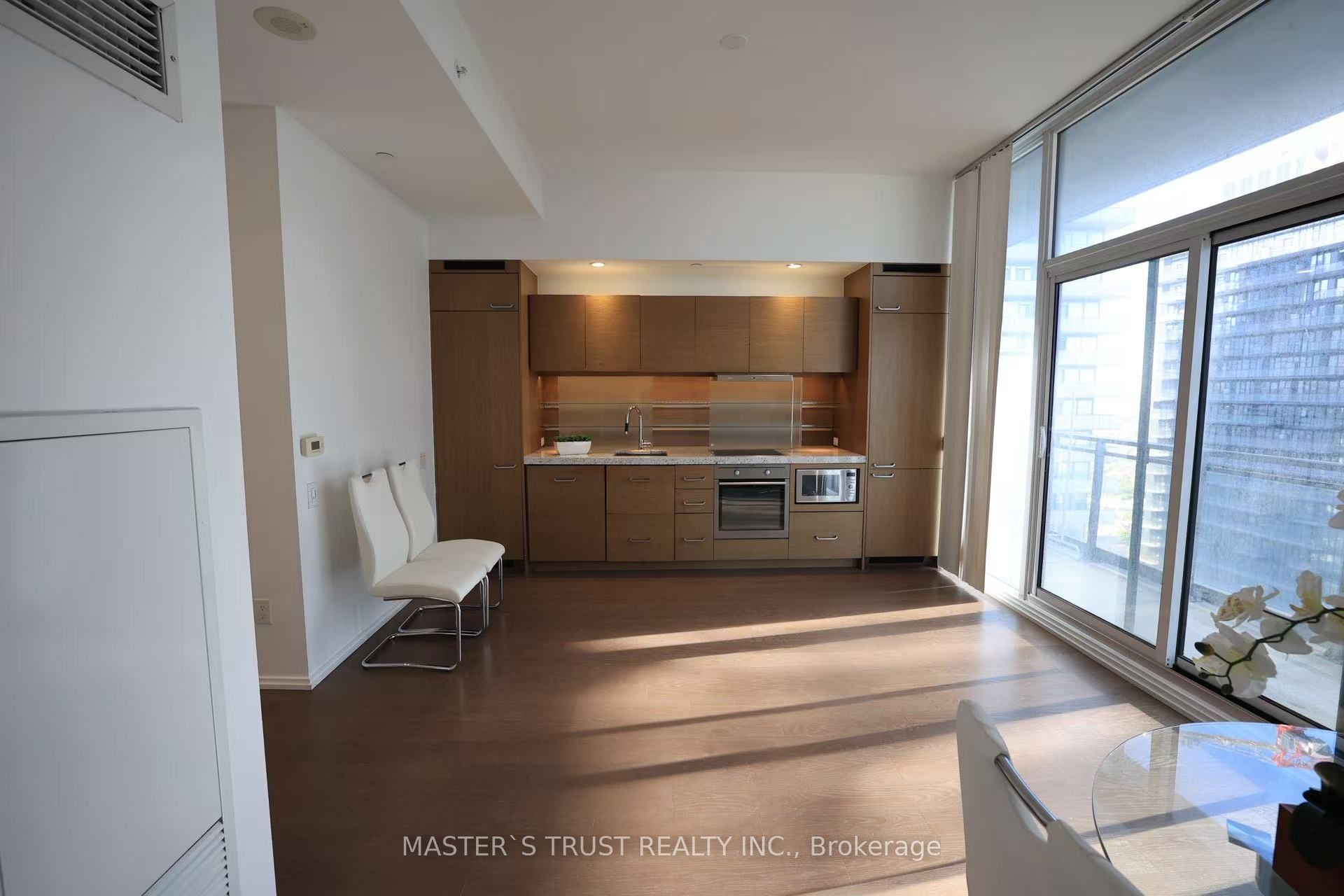 45 Charles Street E, #5111