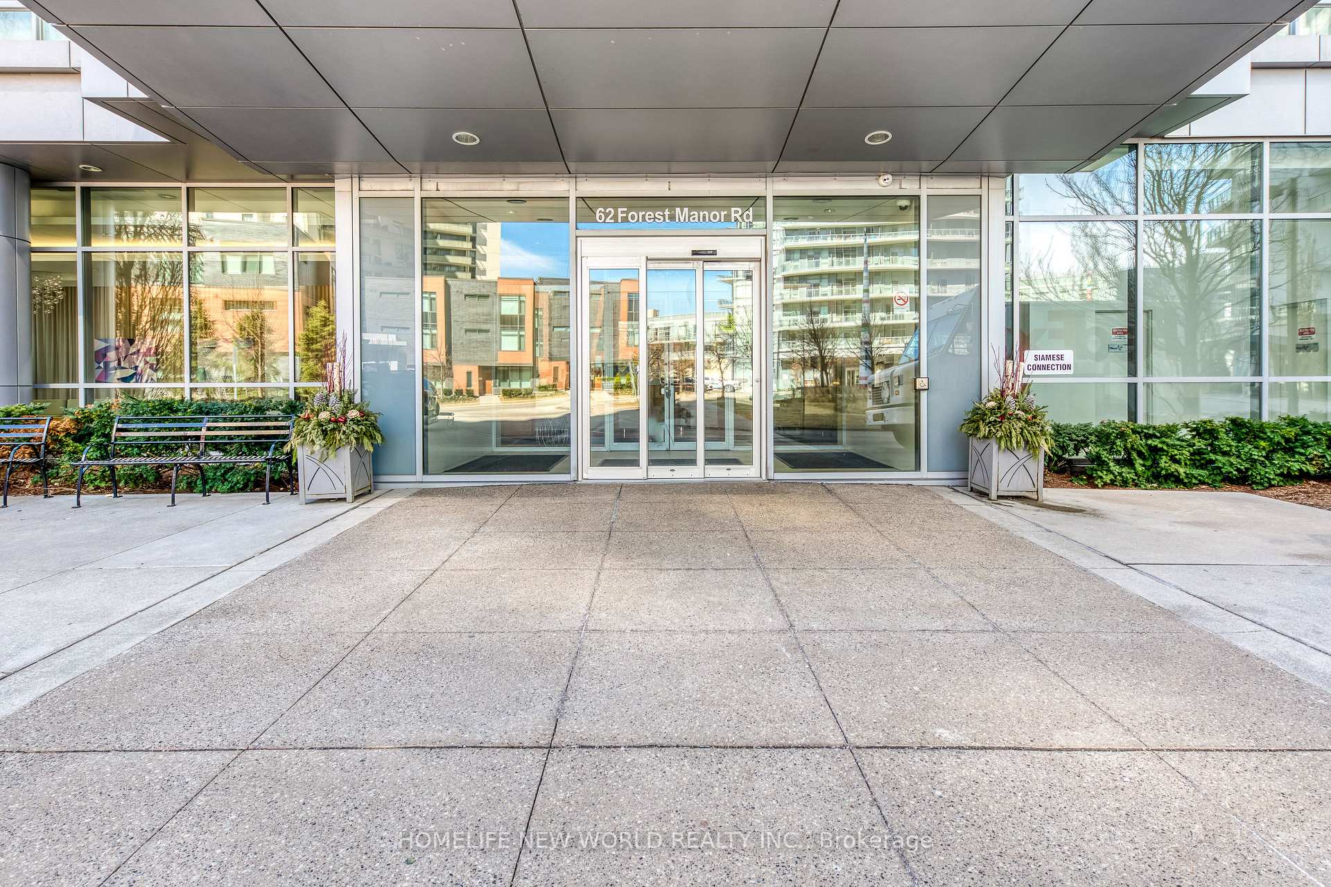 3 Bedrooms Condo at 62 Forest Manor, Toronto For sale