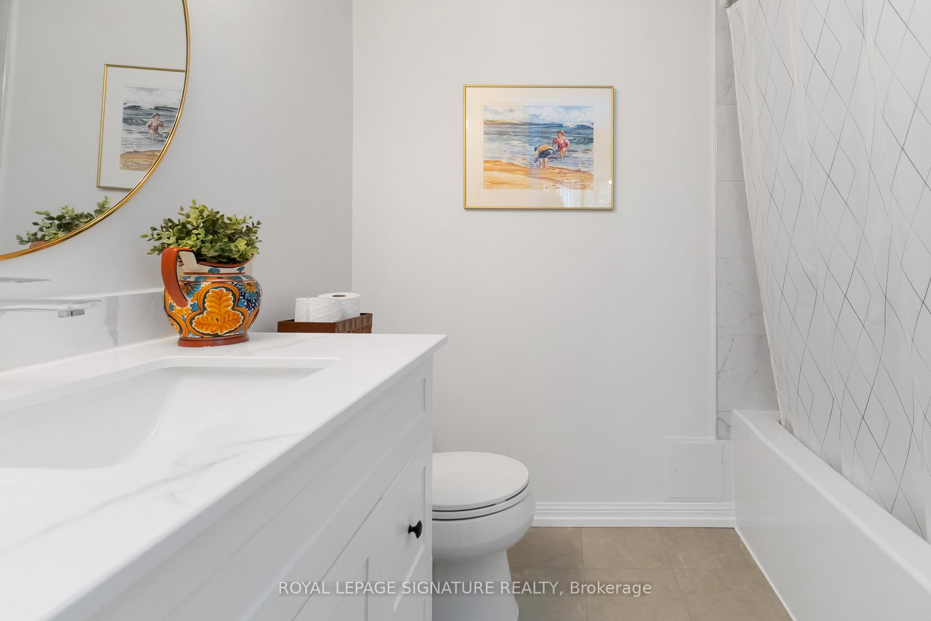 2 Bedrooms Condo at 1230 Marlborough, Oakville For sale