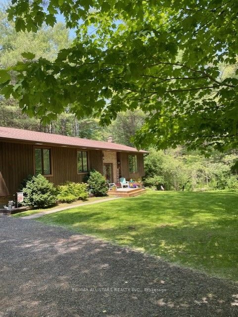 40 The Pines Lane, Brock, ON L0C 1H0