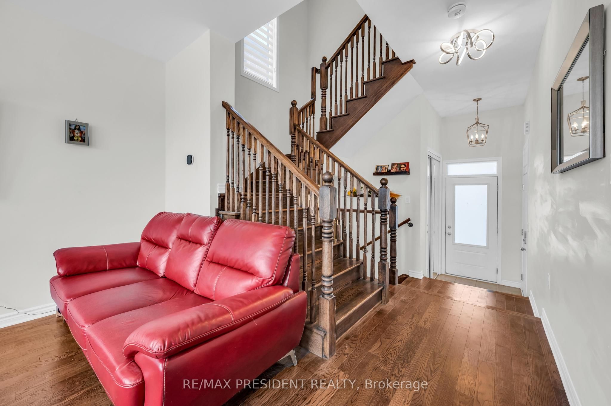 10 Callahan Court