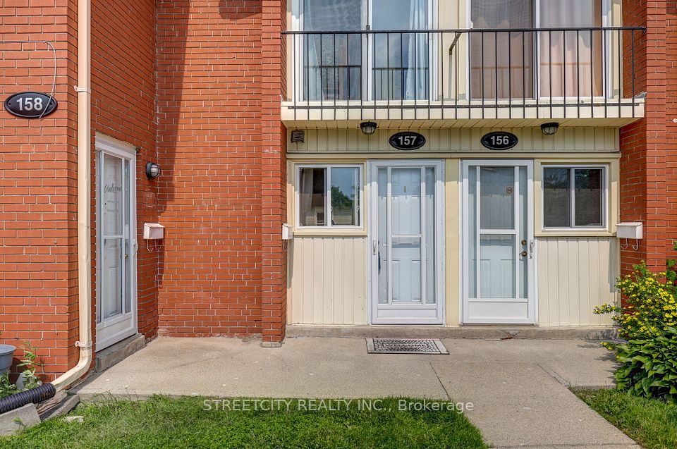 #157 - 1090 Kipps Lane, London East, ON N5Y 1V4