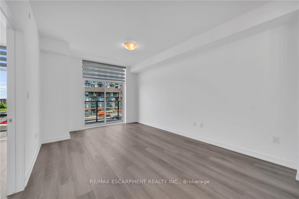 1 Bedroom Condo at 460 Dundas,  Hamilton For sale