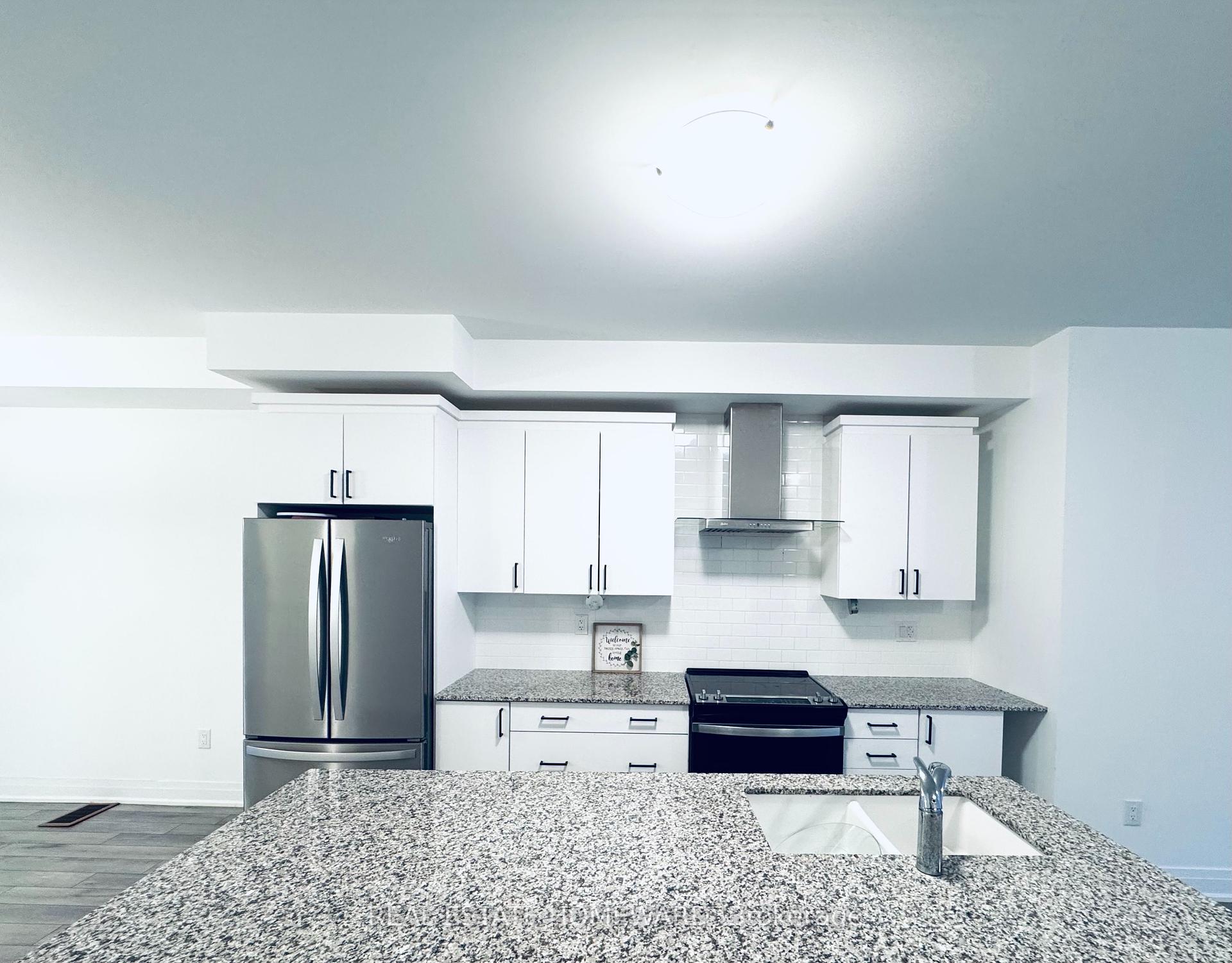 8 Calloway Way ; MLS ID: E12149024