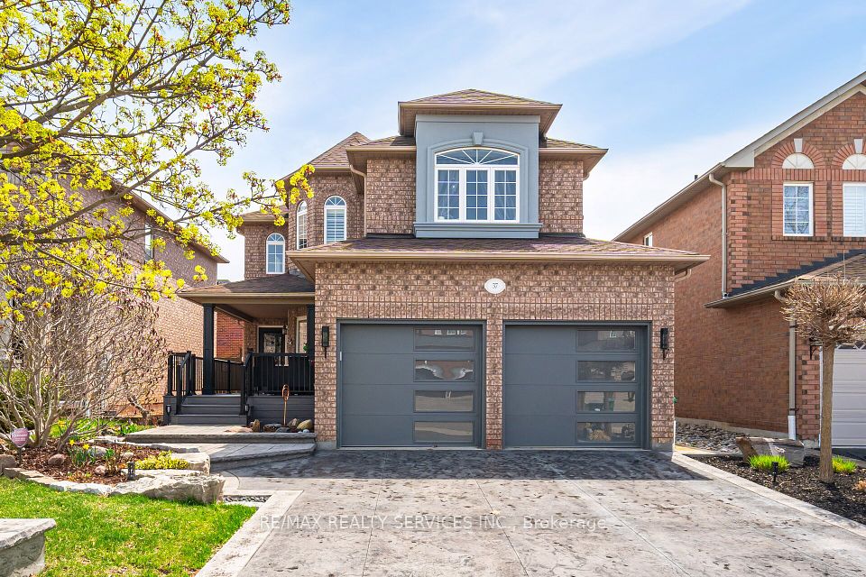 37 Baybrook