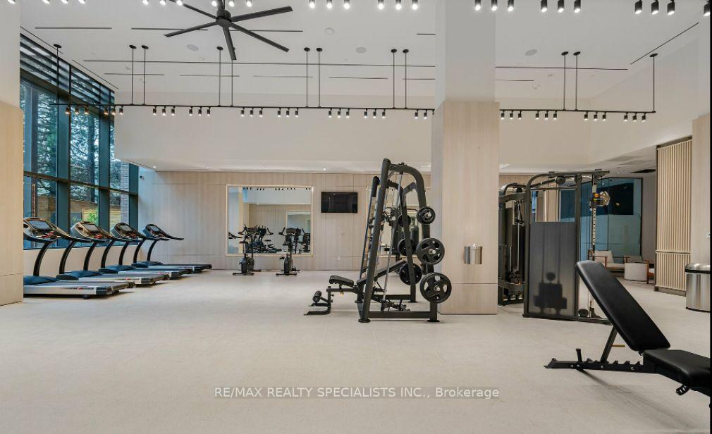 1 Bedroom Condo at 28 ANN, Mississauga For sale