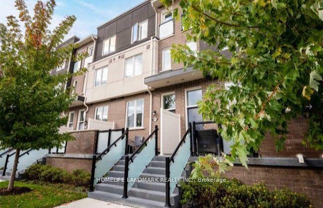 3 Bedrooms Condo at 15 Heron Park, Toronto For sale