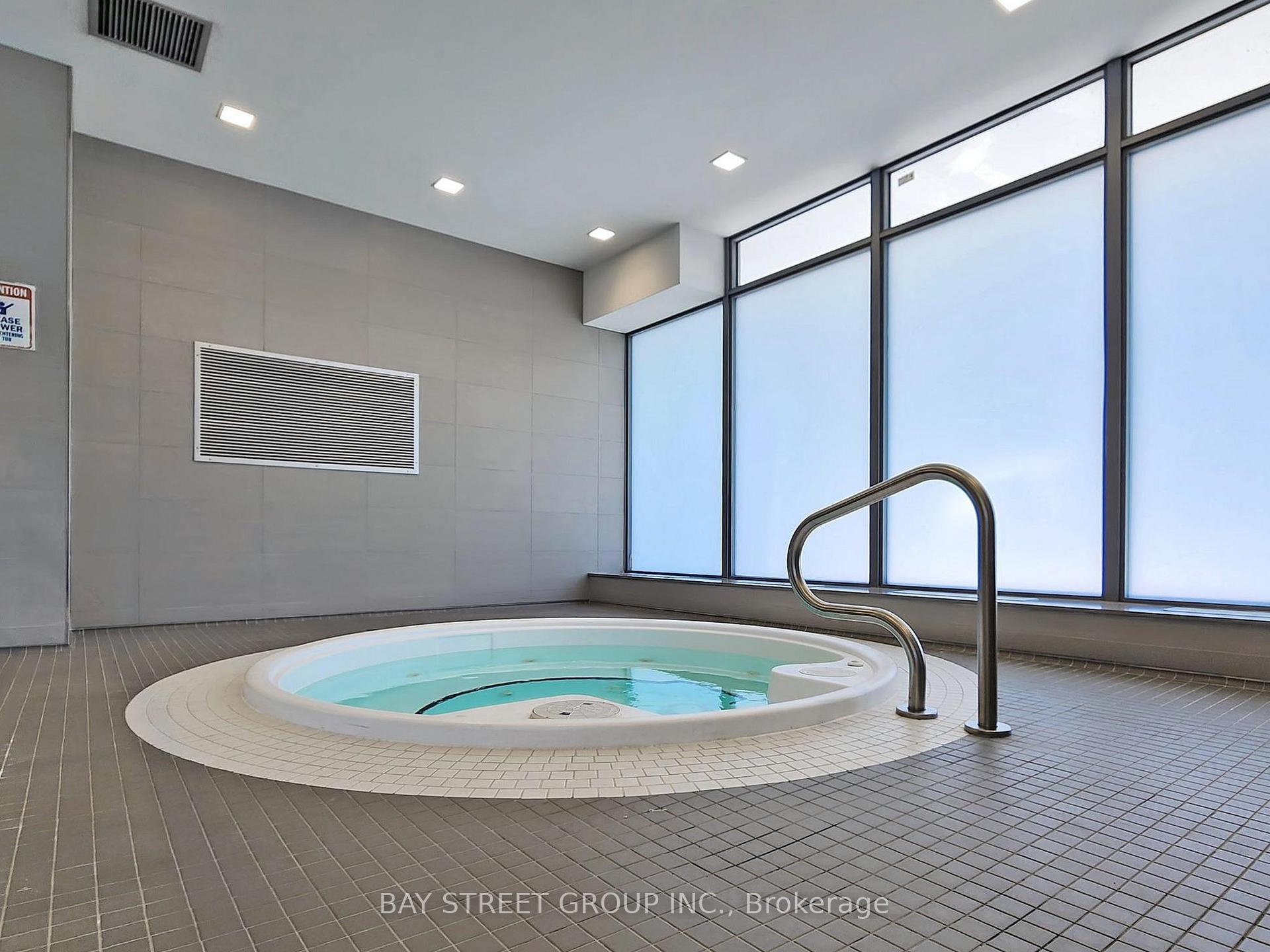 1 Bedroom Condo at 52 FOREST MANOR, Toronto For sale