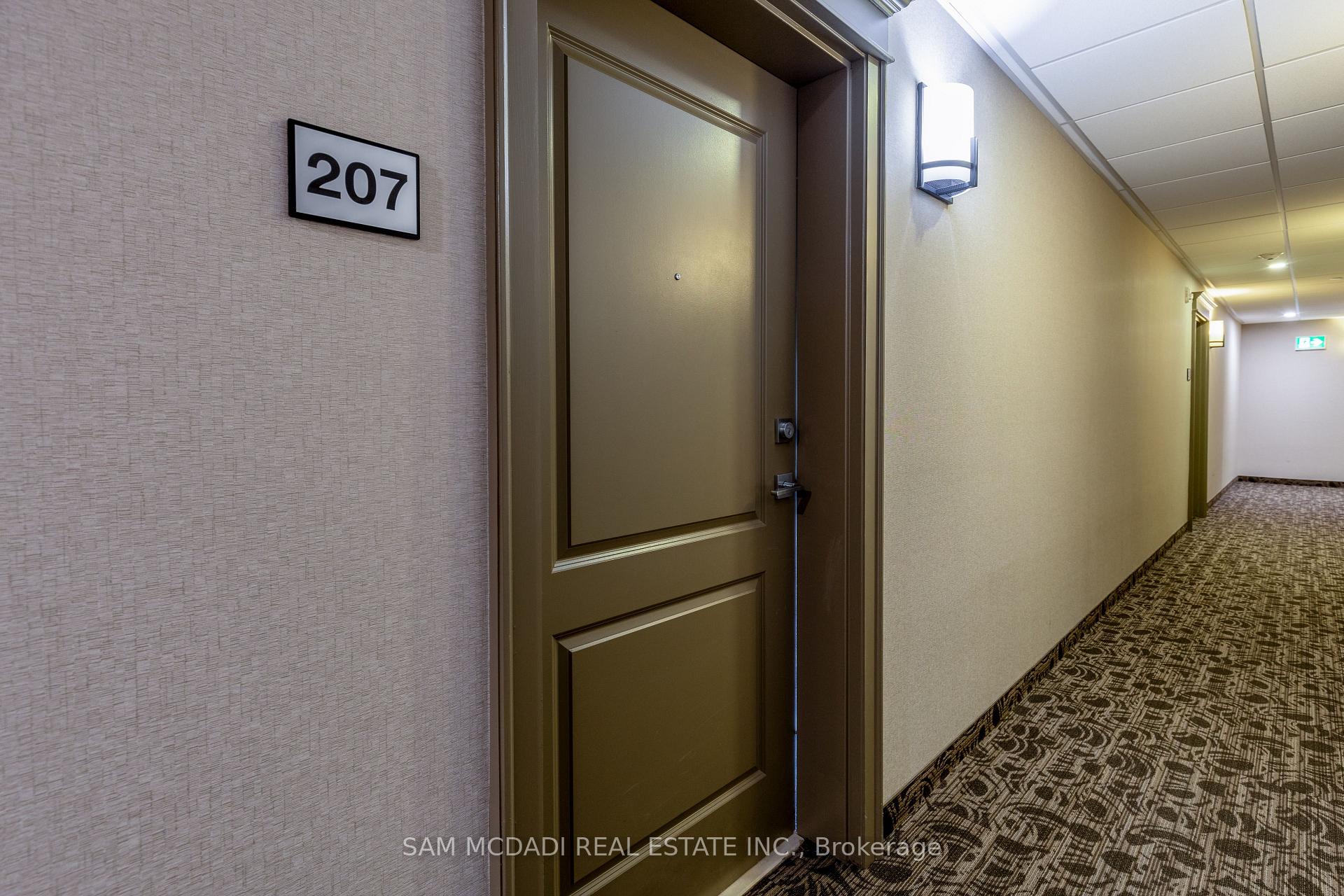 1 Bedroom Condo at 101 Shoreview, Hamilton For sale