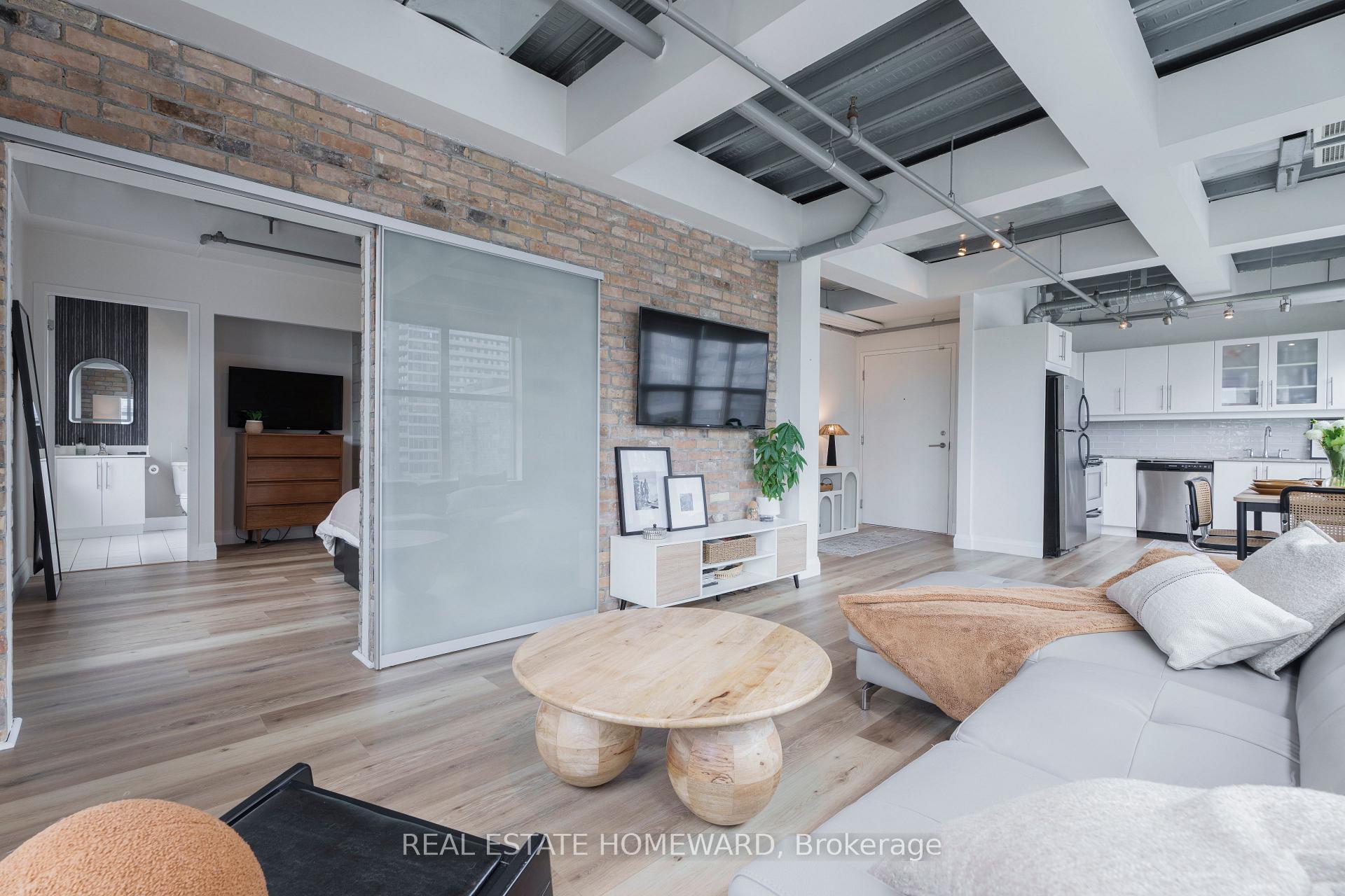 1 Bedroom Condo at 736 Dundas, Toronto For sale