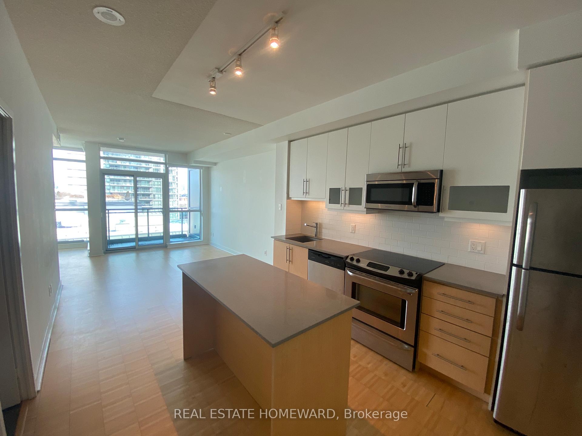 2 Bedrooms Condo at 1171 Queen, Toronto For sale